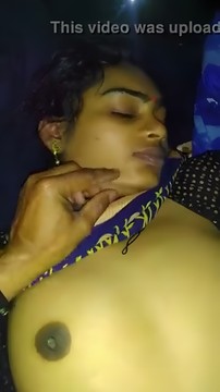 Dehati Cute Boobs Show Video Looks Hot